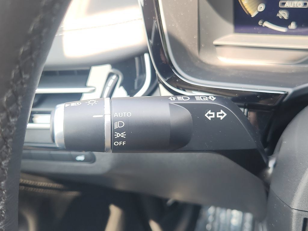 Used 2026 INFINITI QX60 Luxe w/ Cargo Package AWD/4WD image 34
