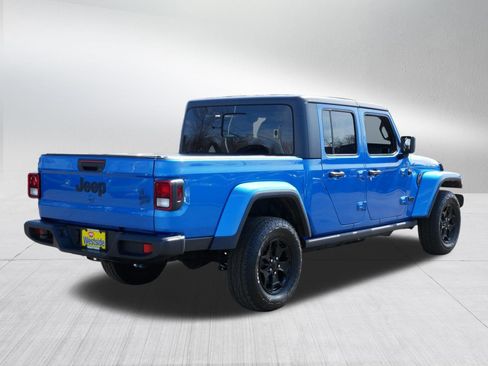 Used 2022 Jeep Gladiator Willys image 7