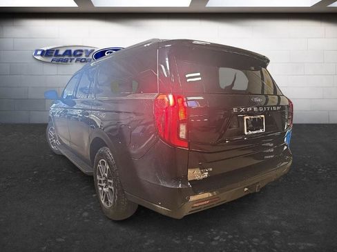 Used 2025 Ford Expedition Max Active image 5