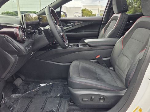 Used 2025 Chevrolet Blazer EV RS AWD/4WD image 10