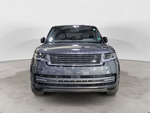 New 2025 Land Rover Range Rover Long Wheelbase SE image 8