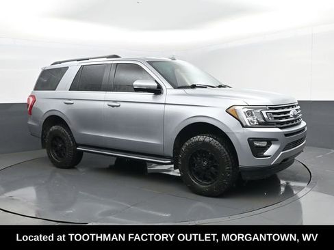 Used 2020 Ford Expedition XLT w/ Equipment Group 202A image 3