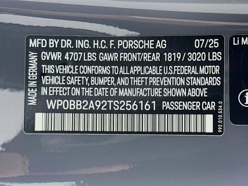 Certified 2026 Porsche 911 Targa 4 GTS image 33