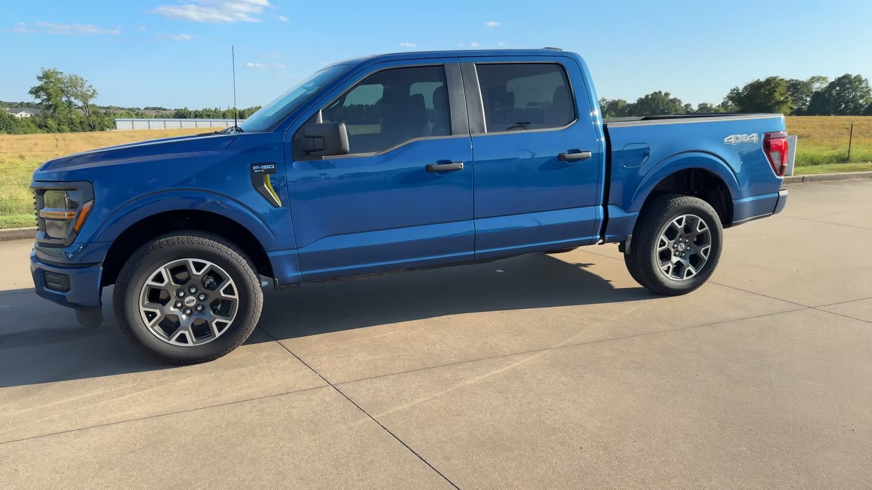 Used 2025 Ford F150 STX AWD/4WD image 4