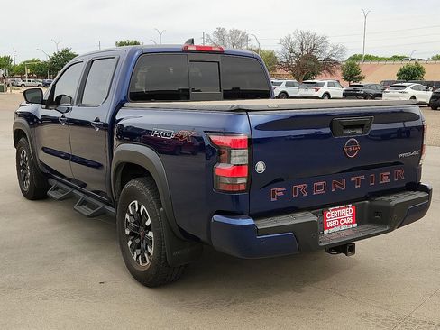 Used 2022 Nissan Frontier PRO-4X AWD/4WD image 2