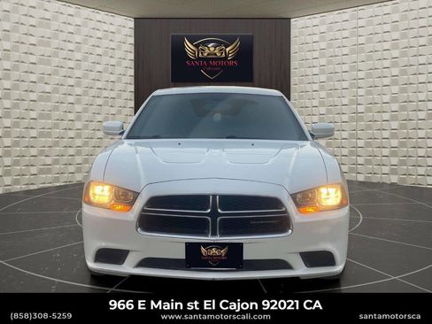 Used 2013 Dodge Charger SE image 5