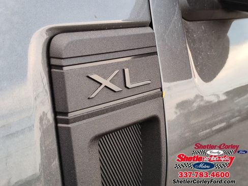 New 2025 Ford Maverick XL FWD image 8