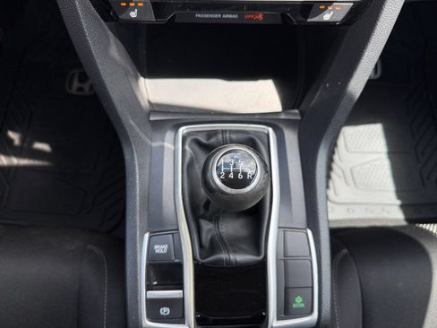 Used 2017 Honda Civic EX-T image 10