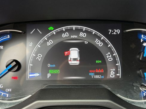 Certified 2023 Toyota RAV4 XLE w/ Convenience Package AWD/4WD image 11
