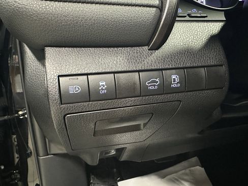 Used 2023 Toyota Camry LE image 14