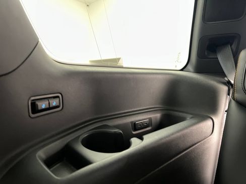 Used 2025 Ford Expedition Tremor AWD/4WD image 38