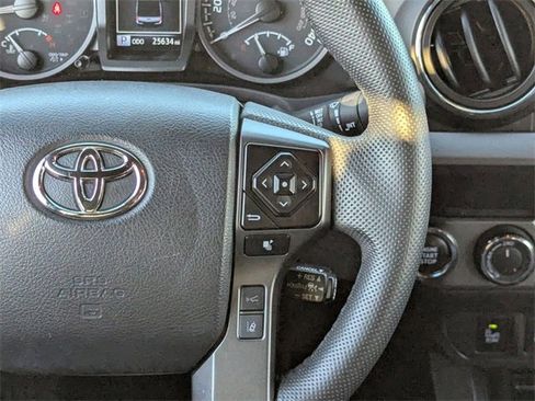 Used 2023 Toyota Tacoma TRD Sport image 20