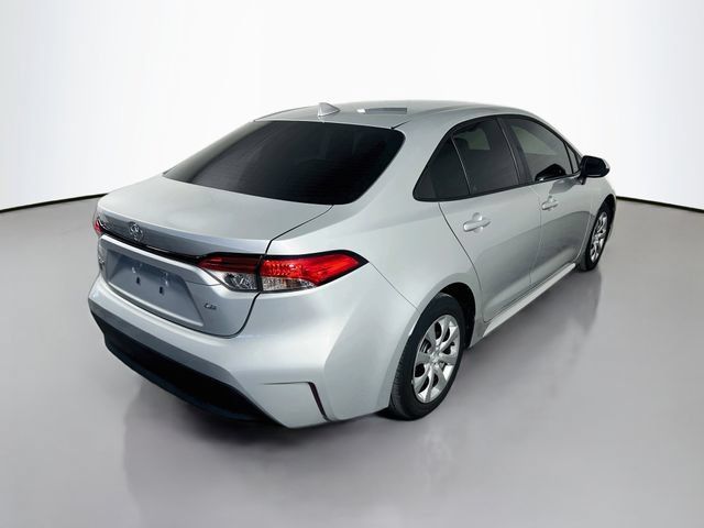 Used 2023 Toyota Corolla LE FWD image 8