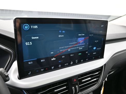 New 2024 Ford Escape SE w/ PHEV Premium Package FWD image 10