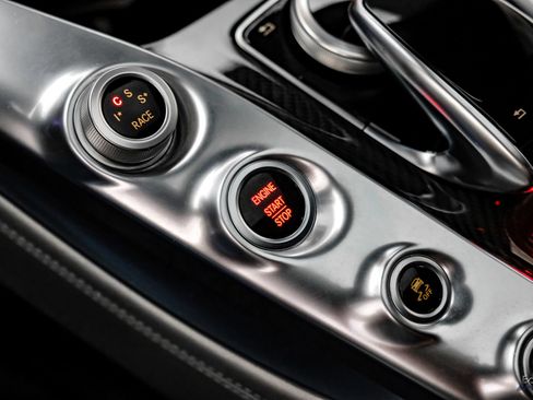 Used 2016 Mercedes-Benz AMG GT S image 84