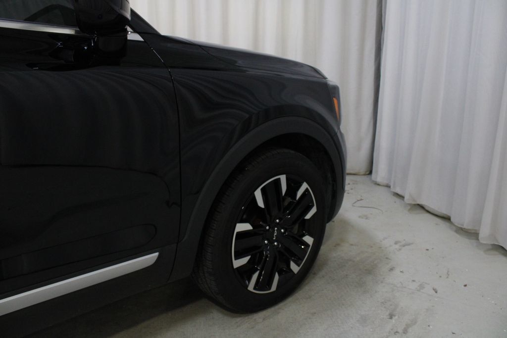 Used 2023 Kia Telluride SX Prestige AWD/4WD image 29