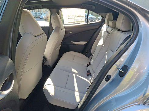 New 2026 Lexus UX 300h AWD image 6