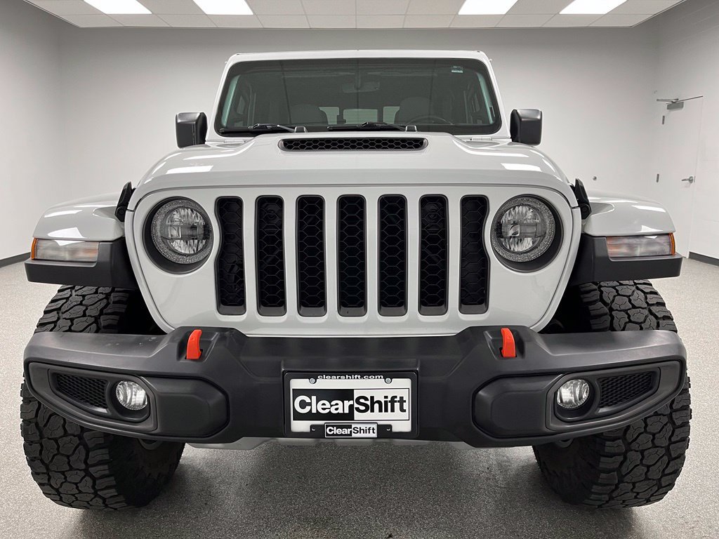 Used 2023 Jeep Gladiator Mojave w/ Cold Weather Group AWD/4WD image 3