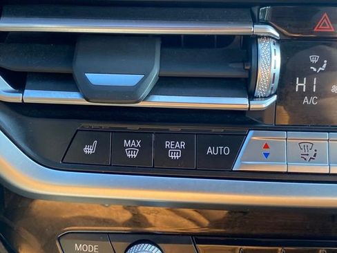 Used 2022 BMW X3 xDrive30i AWD/4WD image 14