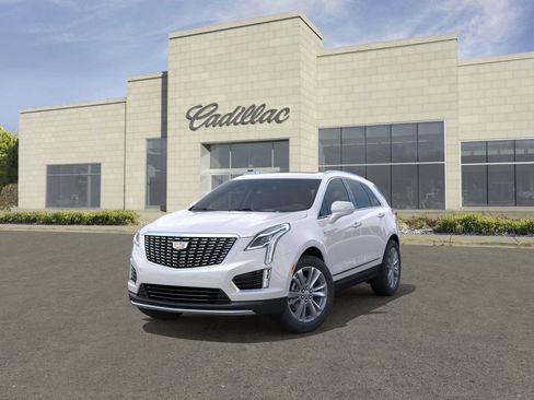 New 2025 Cadillac XT5 Premium Luxury w/ LPO, Floor Liner Package image 8
