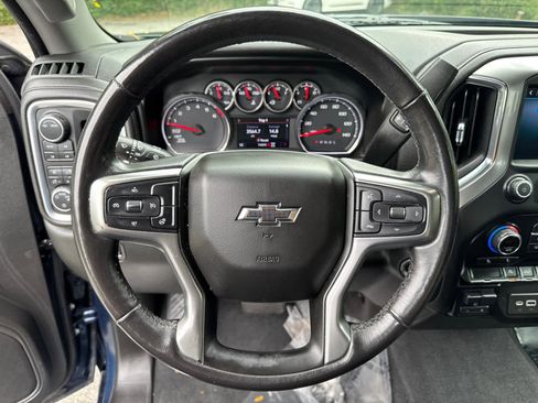 Used 2020 Chevrolet Silverado 1500 LT Trail Boss w/ Convenience Package image 17