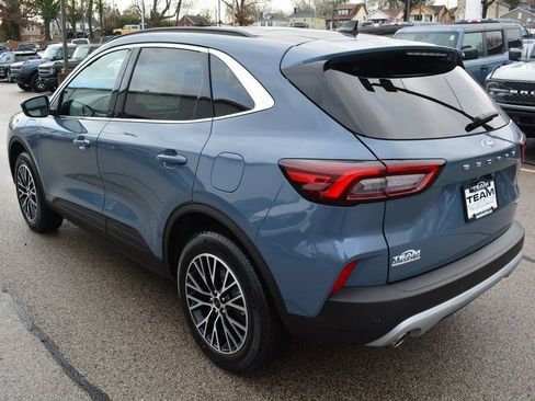 New 2025 Ford Escape SE FWD image 7