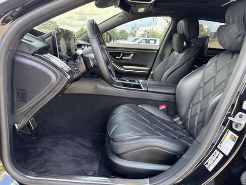 Used 2023 Mercedes-Benz Maybach S 580 4MATIC image 17