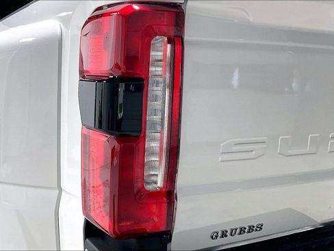 Used 2026 Ford F450 Lariat AWD/4WD image 40
