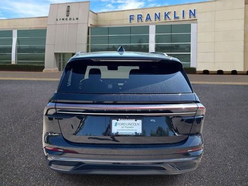 New 2025 Lincoln Nautilus Reserve w/ Jet Appearance Package AWD/4WD image 6
