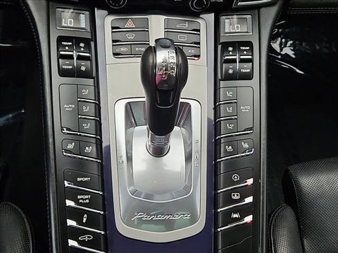 Used 2014 Porsche Panamera 4S Executive AWD/4WD image 12