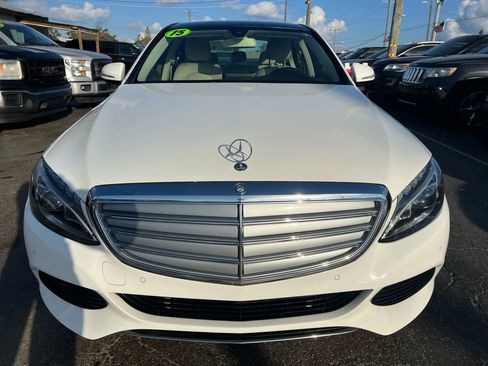Used 2015 Mercedes-Benz C 300 4MATIC Sedan w/ Multimedia Package image 3