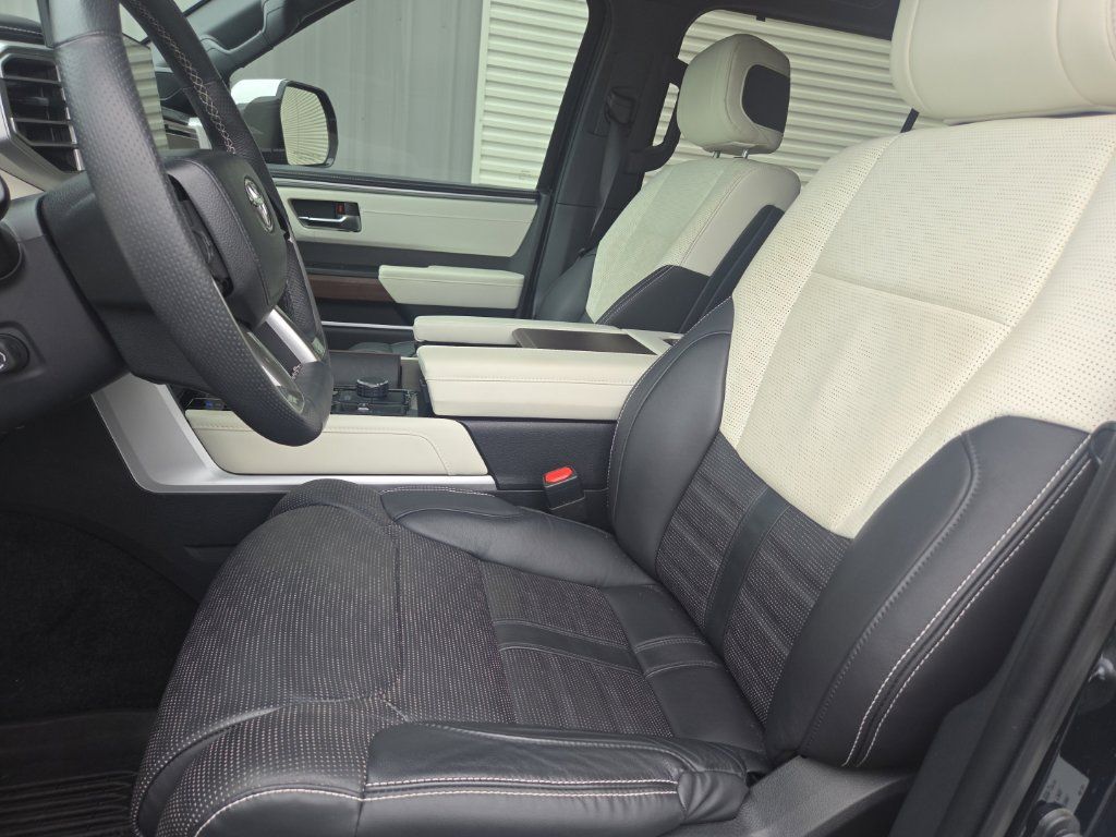 Used 2024 Toyota Sequoia Capstone AWD/4WD image 22