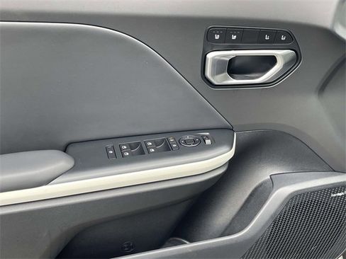 New 2025 Kia K4 GT-Line w/ GT-Line Premium Package image 22