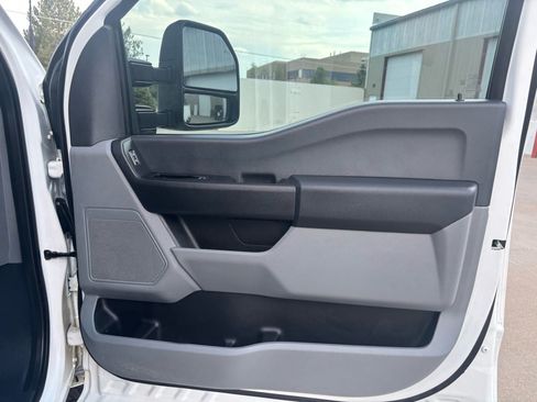 Used 2023 Ford F250 XL w/ XL Off-Road Package AWD/4WD image 12