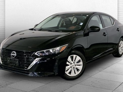 Used 2025 Nissan Sentra S FWD image 12