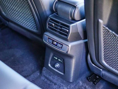 New 2026 Audi Q4 e-tron Premium image 16