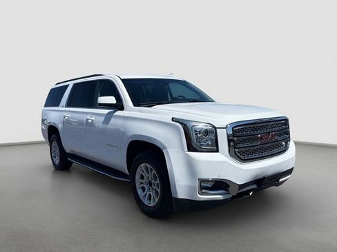 Used 2020 GMC Yukon XL SLT AWD/4WD image 8