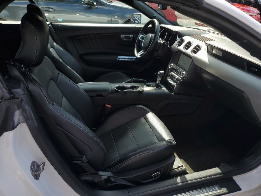 Used 2017 Ford Mustang GT Premium RWD image 13