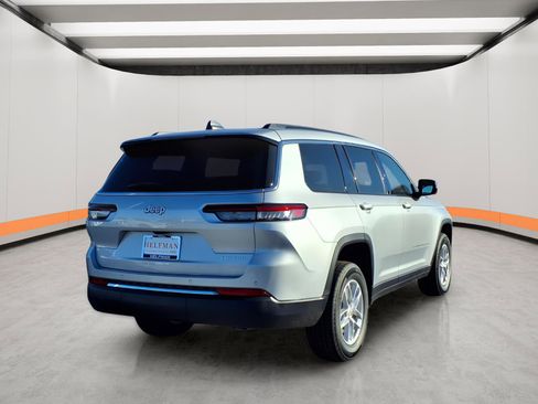 New 2025 Jeep Grand Cherokee L Laredo image 6