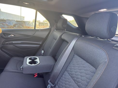 Certified 2018 Chevrolet Equinox LT w/ Sun & Infotainment Package AWD/4WD image 34