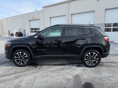 Used 2022 Jeep Compass Limited image 2
