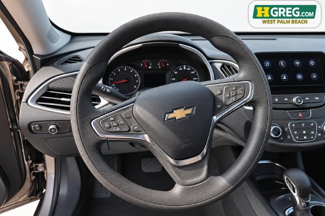 Used 2024 Chevrolet Malibu LT FWD image 12