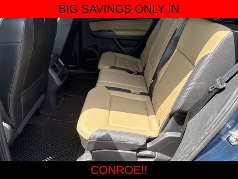 Used 2021 Volkswagen Atlas Cross Sport SE FWD image 24