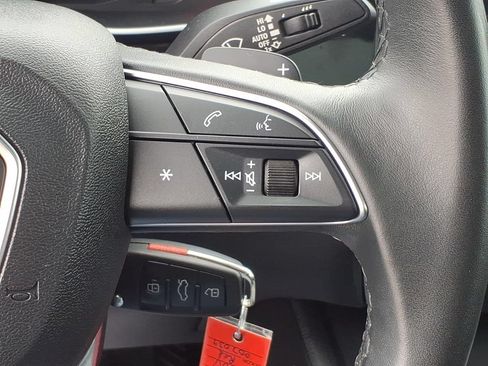 Used 2025 Audi Q3 2.0T Premium AWD/4WD image 18