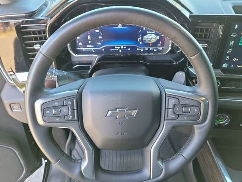 Used 2023 Chevrolet Silverado 1500 RST image 24