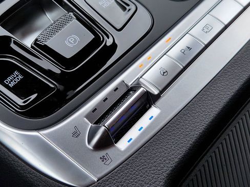 New 2026 Kia Carnival SX Prestige image 25