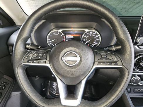 Certified 2025 Nissan Sentra SV w/ Trunk Package FWD image 22