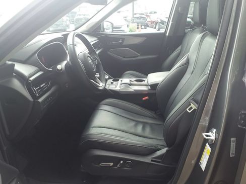 Used 2023 Acura MDX FWD w/ Technology Package image 16