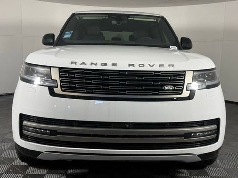 New 2025 Land Rover Range Rover SE image 11