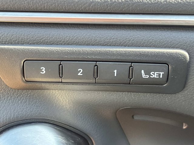 Certified 2024 Lexus ES 350 Ultra Luxury w/ Accessory Package (Z2) FWD image 30